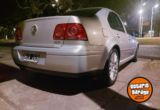 Autos - Volkswagen Bora 1.8t 2011 Nafta 170000Km - En Venta