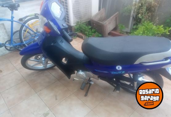 Motos - Motomel Blizt 2024 Nafta 6000Km - En Venta