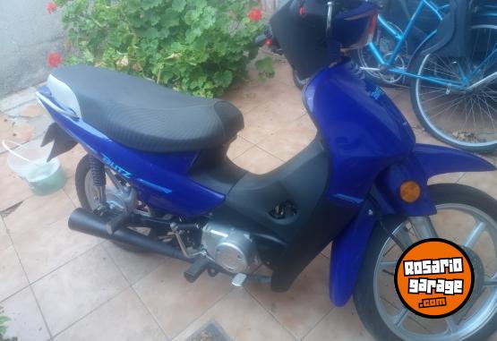 Motos - Motomel Blizt 2024 Nafta 6000Km - En Venta