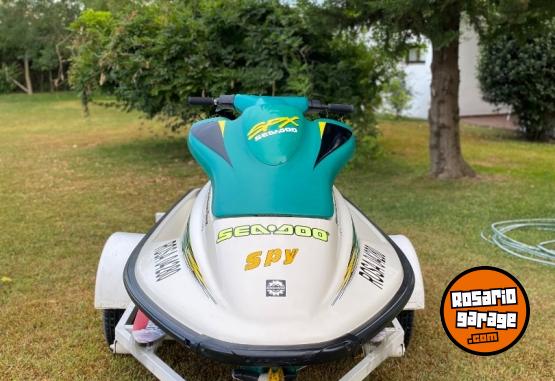 Embarcaciones - Moto de agua Sea Doo SPX - En Venta