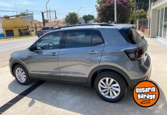 Autos - Volkswagen T-CROSS COMFORTLINE AT 2021 Nafta 107091Km - En Venta