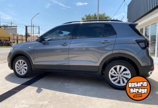 Autos - Volkswagen T-CROSS COMFORTLINE AT 2021 Nafta 107091Km - En Venta