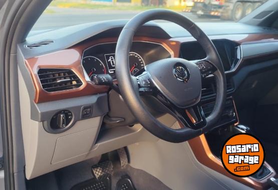 Autos - Volkswagen T-CROSS COMFORTLINE AT 2021 Nafta 107091Km - En Venta