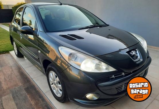 Autos - Peugeot 207 2012 Nafta 120000Km - En Venta