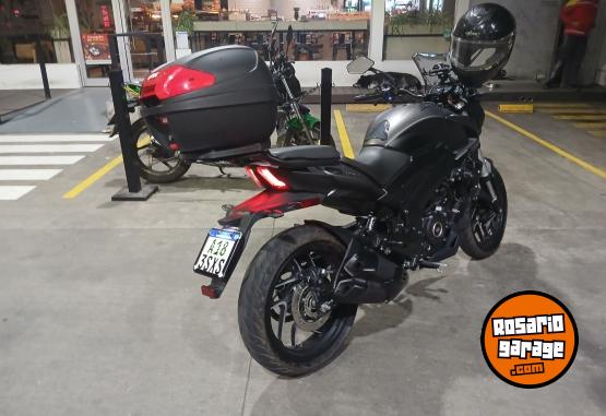 Motos - Bajaj dominar 2023 Nafta 8000Km - En Venta