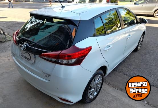 Autos - Toyota Yaris XLS 2022 Nafta 49000Km - En Venta