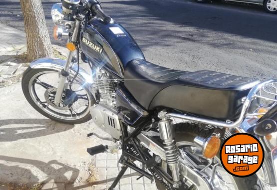 Motos - Suzuki GN 125 2016 Nafta 13000Km - En Venta