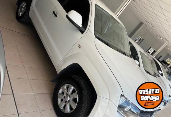 Camionetas - Volkswagen amarok starline 2017 Diesel 108000Km - En Venta