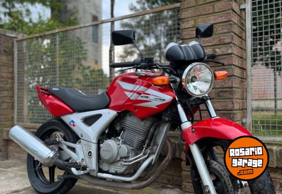 Motos - Honda cbx 2011 Nafta 43000Km - En Venta