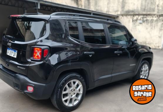 Camionetas - Jeep Renegade Sport AT6 2021 Nafta 51000Km - En Venta