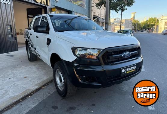 Camionetas - Ford Ranger XL 2023 Diesel 80000Km - En Venta