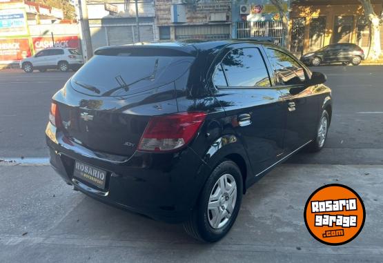 Autos - Chevrolet Onix 2017 Nafta 140000Km - En Venta