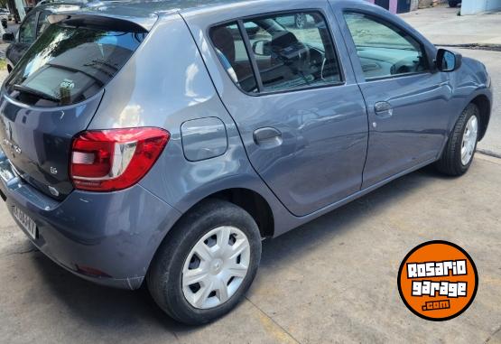 Autos - Renault Sandero 2016 Nafta 95000Km - En Venta