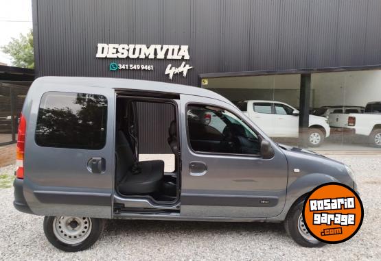 Utilitarios - Renault KANGOO 5A - 2PUERTAS FULL 2017 Nafta 95000Km - En Venta