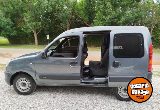 Utilitarios - Renault KANGOO 5A - 2PUERTAS FULL 2017 Nafta 95000Km - En Venta