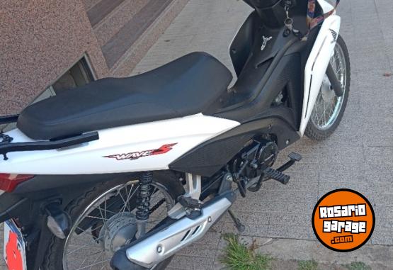 Motos - Honda Wave s 2024 Nafta 7100Km - En Venta