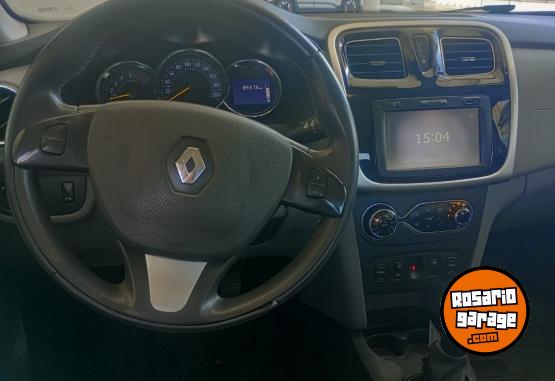 Autos - Renault Logan privilege 2016 Nafta 89000Km - En Venta