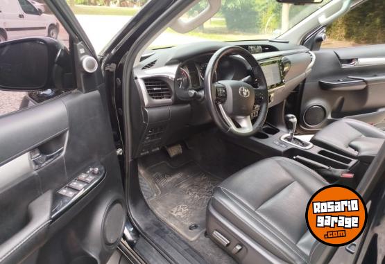 Camionetas - Toyota HILUX SRX 4X4 AT 2021 Diesel 100000Km - En Venta