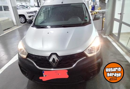 Utilitarios - Renault KANGOO 2019 GNC 116000Km - En Venta