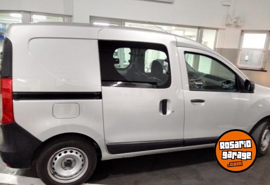 Utilitarios - Renault KANGOO 2019 GNC 116000Km - En Venta