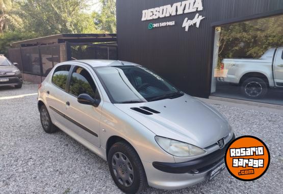 Autos - Peugeot 206 XR PREMIUN 2004 Nafta 112000Km - En Venta