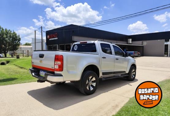 Camionetas - Chevrolet S10 DC LS 2.8 TD 4x2 2017 Diesel 165500Km - En Venta