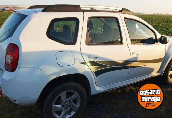 Camionetas - Renault Duster 4x2 2.0 Privilege 2012 Nafta 195000Km - En Venta