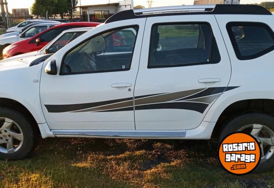 Camionetas - Renault Duster 4x2 2.0 Privilege 2012 Nafta 195000Km - En Venta