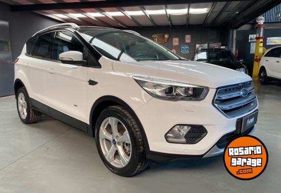 Autos - Ford Kuga Titanium 2.0 AT 2018 Nafta 88000Km - En Venta