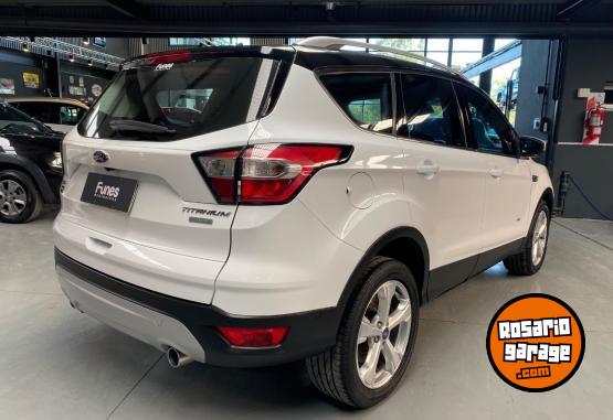 Autos - Ford Kuga Titanium 2.0 AT 2018 Nafta 88000Km - En Venta