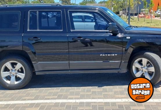 Camionetas - Jeep Patriot 2012 Nafta 212000Km - En Venta