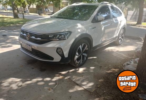 Autos - Volkswagen Nivus highline 2021 Nafta 93000Km - En Venta