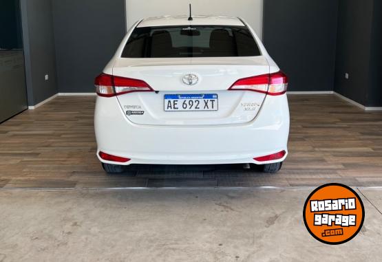 Autos - Toyota Yaris XLS 2021 Nafta 52950Km - En Venta