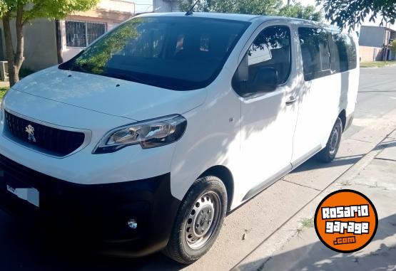 Utilitarios - Peugeot Expert 2018 Diesel 114000Km - En Venta