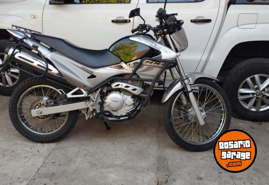 Motos - Honda FALCON 2013 Nafta 11000Km - En Venta