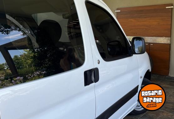 Utilitarios - Citroen Berlingo 2022 Diesel 65000Km - En Venta