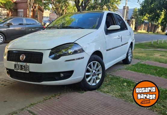 Autos - Fiat Siena 2010 GNC 180000Km - En Venta