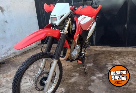 Motos - Honda Tornado 2018 Nafta 19000Km - En Venta