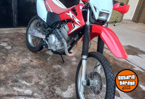 Motos - Honda Tornado 2018 Nafta 19000Km - En Venta