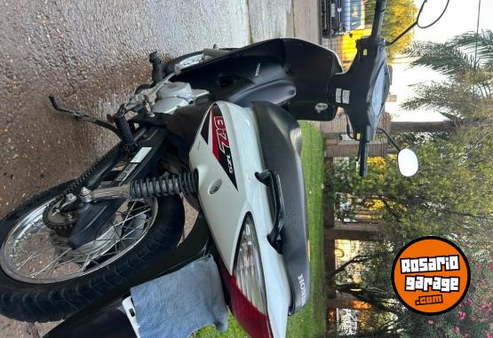 Motos - Honda Biz 125 2014 Nafta 15000Km - En Venta