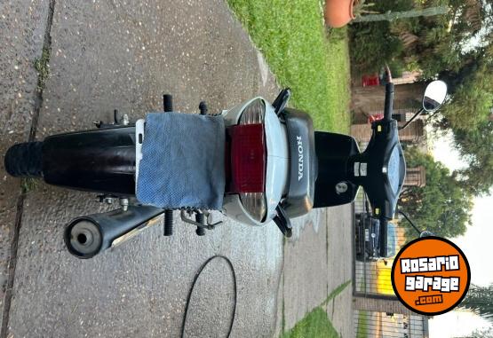 Motos - Honda Biz 125 2014 Nafta 15000Km - En Venta