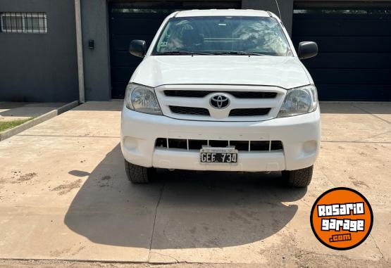 Camionetas - Toyota Hilux 2007 Diesel 260000Km - En Venta