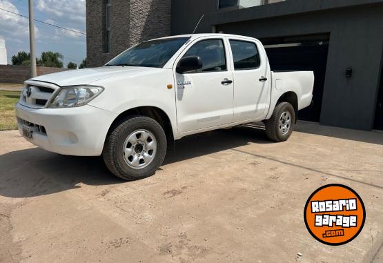 Camionetas - Toyota Hilux 2007 Diesel 260000Km - En Venta