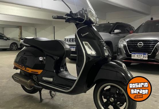 Motos - Vespa VESPA GTS SUPER 300 2017 Nafta 15000Km - En Venta