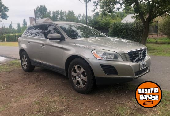 Camionetas - Volvo XC 60 High Plus 2012 Nafta 300000Km - En Venta