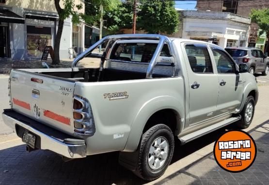 Camionetas - Toyota Hilux 2005 Diesel 330000Km - En Venta