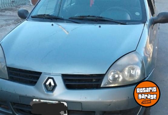 Autos - Renault Clio 2007 Diesel 220000Km - En Venta