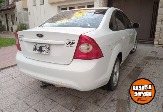 Autos - Ford Focus 2012 GNC 180000Km - En Venta