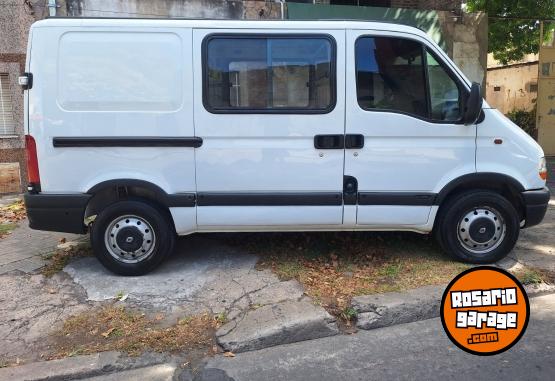 Utilitarios - Renault Master 2.5 g9u 2006 Diesel 350000Km - En Venta