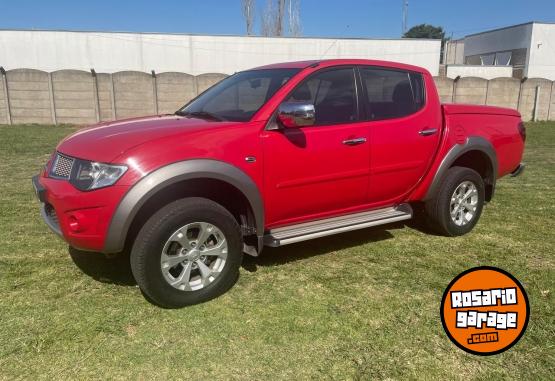 Camionetas - Mitsubishi L200 2015 Diesel 126000Km - En Venta